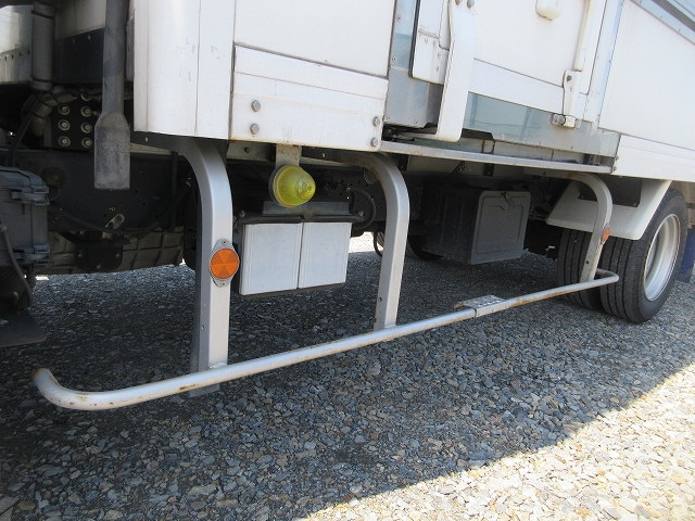 日野デュトロ冷凍車（冷蔵車）小型（2t・3t）[写真07]