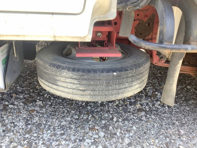 いすゞエルフ冷凍車（冷蔵車）小型（2t・3t）[写真11]