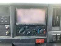 いすゞエルフ冷凍車（冷蔵車）小型（2t・3t）[写真27]