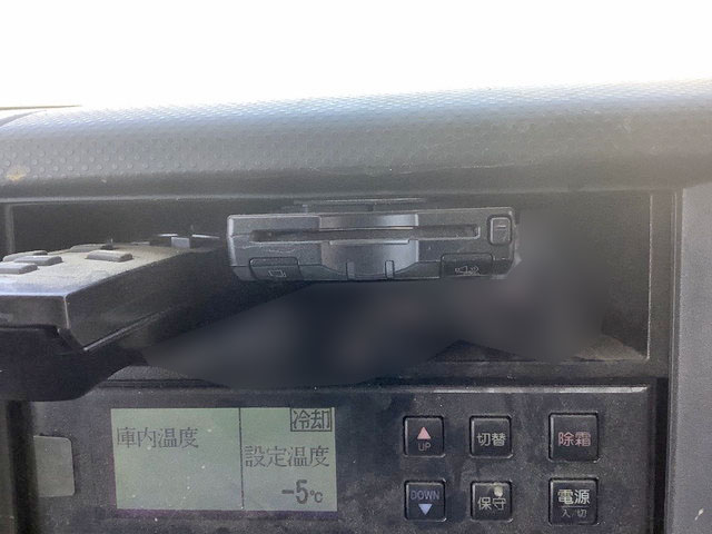 いすゞエルフ冷凍車（冷蔵車）小型（2t・3t）[写真29]