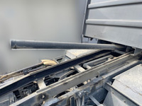 いすゞエルフローダーダンプ小型（2t・3t）[写真10]