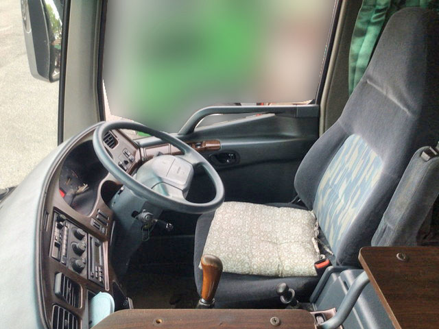 三菱ふそうスーパーグレートトレーラーヘッド（トラクターヘッド）大型（10t）[写真25]