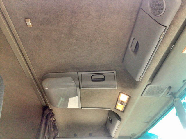 三菱ふそうスーパーグレートトレーラーヘッド（トラクターヘッド）大型（10t）[写真27]