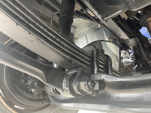 いすゞフォワードセルフクレーン4段増トン（6t・8t）[写真10]