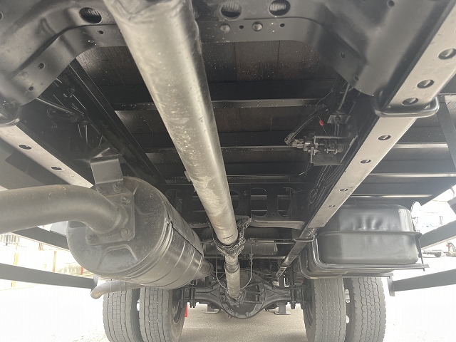 いすゞフォワードセルフクレーン4段増トン（6t・8t）[写真12]