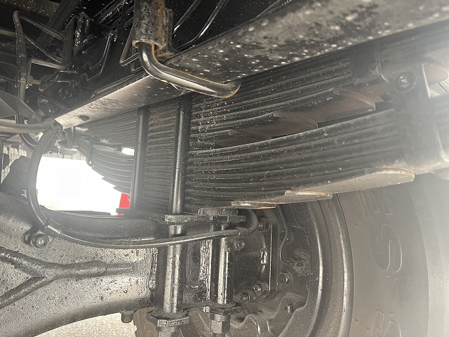 いすゞフォワードセルフクレーン4段増トン（6t・8t）[写真15]