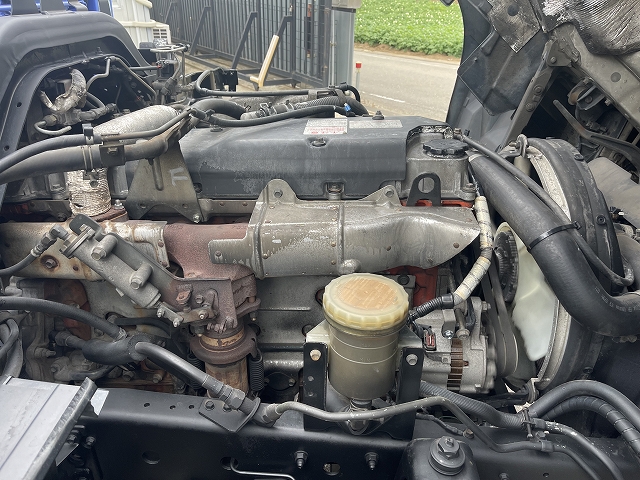 いすゞフォワードセルフクレーン4段増トン（6t・8t）[写真27]