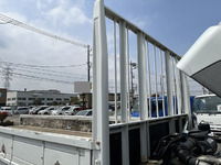 三菱ふそうファイター平ボディ中型（4t）[写真21]