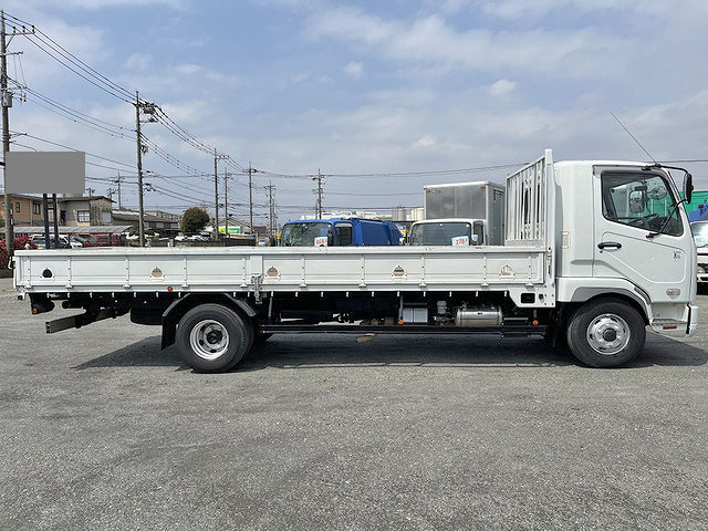 三菱ふそうファイター平ボディ中型（4t）[写真03]
