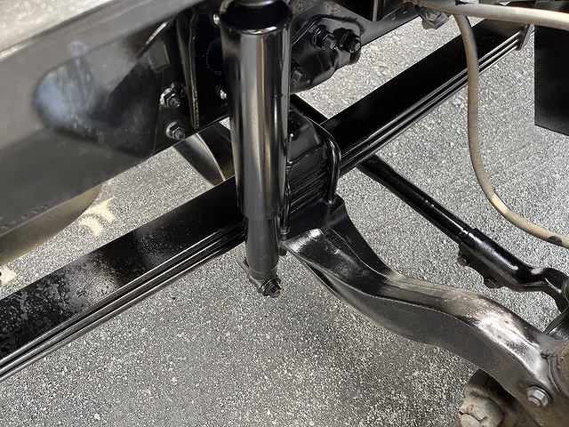 三菱ふそうファイター平ボディ中型（4t）[写真34]