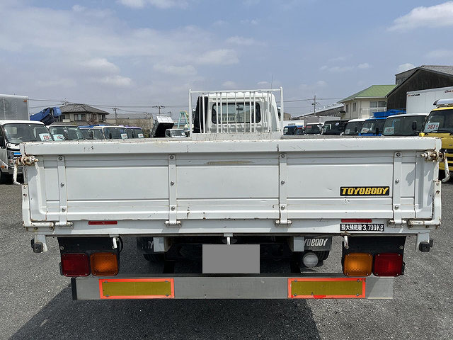 三菱ふそうファイター平ボディ中型（4t）[写真05]