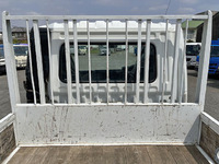 三菱ふそうファイター平ボディ中型（4t）[写真09]