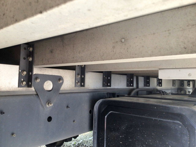 日野レンジャー冷凍車（冷蔵車）中型（4t）[写真24]