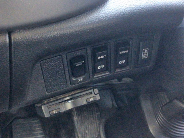 日野レンジャー冷凍車（冷蔵車）中型（4t）[写真35]