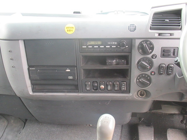 三菱ふそうファイターアルミブロック増トン（6t・8t）[写真22]