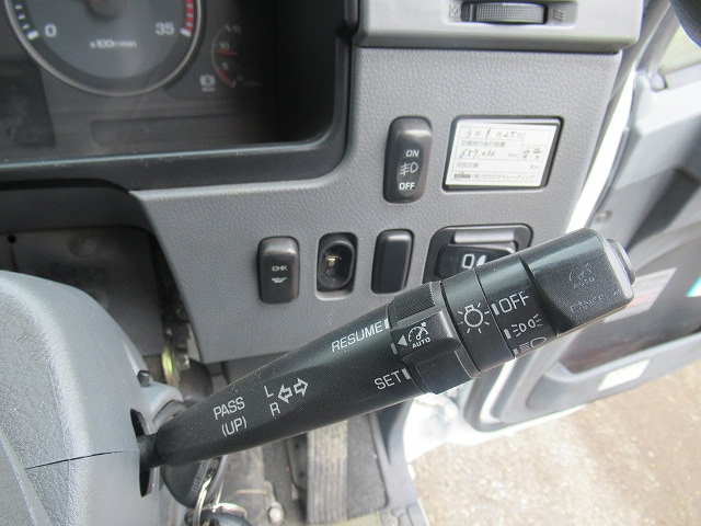 三菱ふそうファイターアルミブロック増トン（6t・8t）[写真28]