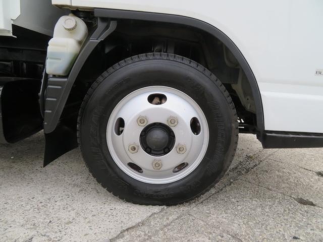 三菱ふそうキャンターダンプ小型（2t・3t）[写真10]