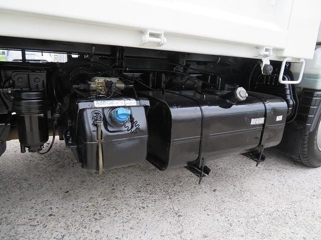 三菱ふそうキャンターダンプ小型（2t・3t）[写真20]