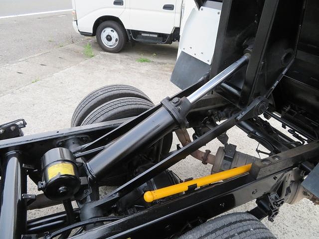 三菱ふそうキャンターダンプ小型（2t・3t）[写真07]