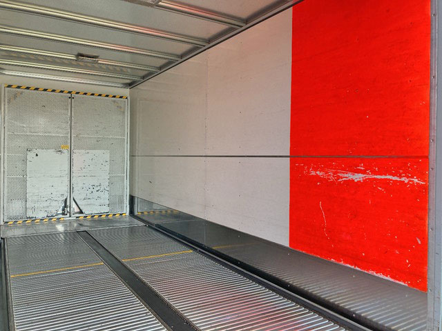 いすゞエルフパネルバン小型（2t・3t）[写真14]