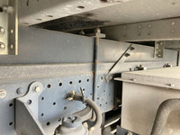 いすゞエルフパネルバン小型（2t・3t）[写真25]