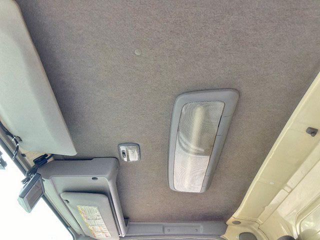 いすゞエルフパネルバン小型（2t・3t）[写真35]