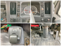 いすゞエルフパネルバン小型（2t・3t）[写真38]