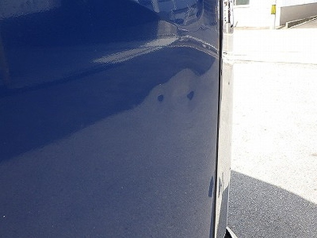 いすゞフォワードアルミウイング中型（4t）[写真15]