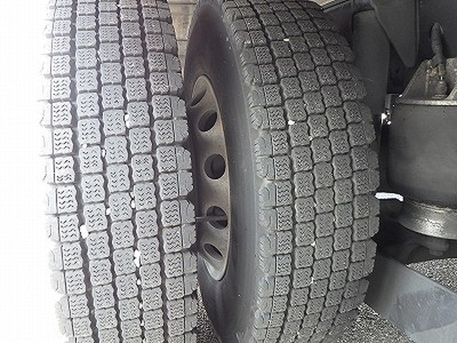 いすゞフォワードアルミウイング中型（4t）[写真29]