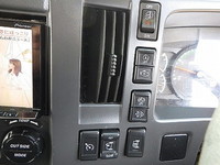 いすゞフォワードアルミウイング中型（4t）[写真38]