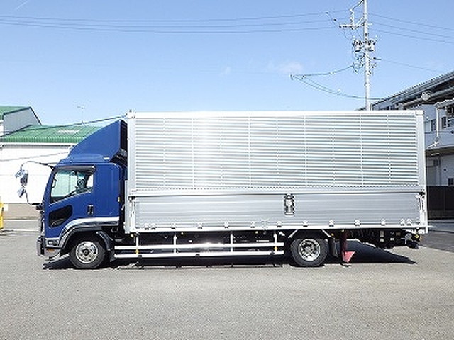 いすゞフォワードアルミウイング中型（4t）[写真04]