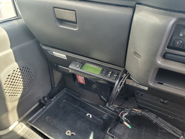 いすゞエルフ冷凍車（冷蔵車）小型（2t・3t）[写真18]