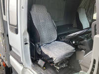 いすゞギガアルミウイング大型（10t）[写真31]