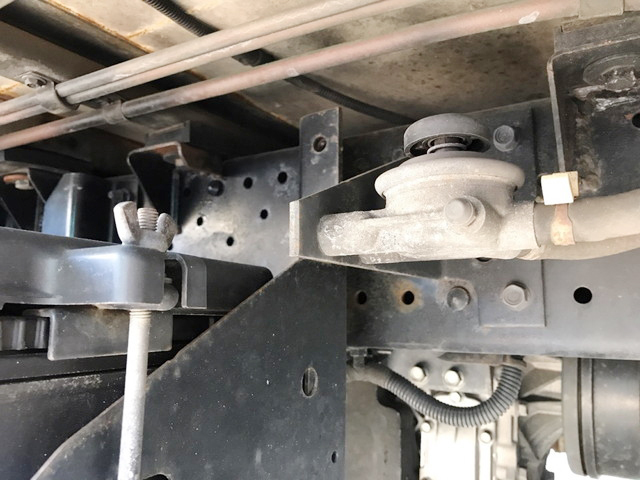 いすゞエルフ冷凍車（冷蔵車）小型（2t・3t）[写真16]