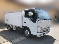 いすゞエルフ冷凍車（冷蔵車）小型（2t・3t）[写真03]