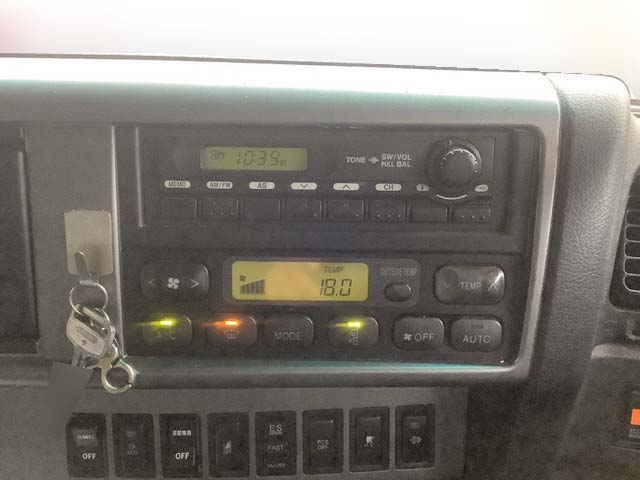 日野プロフィアアルミウイング大型（10t）[写真33]