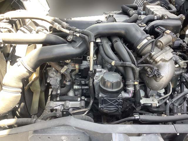 いすゞフォワードアルミウイング中型（4t）[写真23]