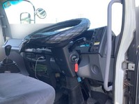 いすゞフォワードアルミウイング中型（4t）[写真31]