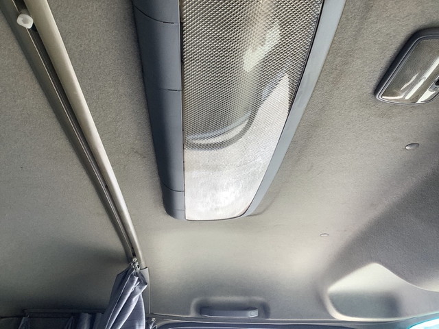 いすゞフォワードアルミウイング中型（4t）[写真33]