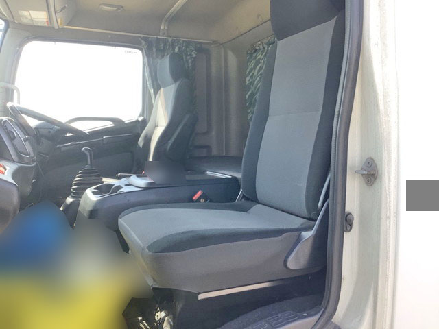 日野レンジャーアルミウイング中型（4t）[写真27]