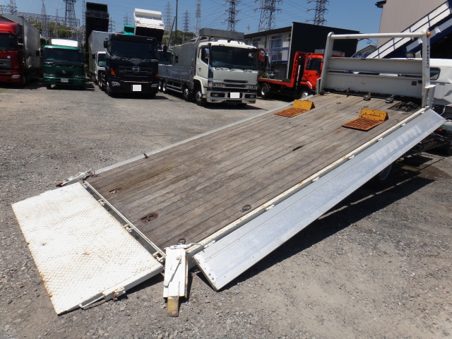 三菱ふそうキャンターセーフティローダー小型（2t・3t）[写真02]