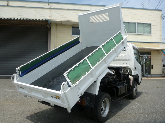 トヨタトヨエースダンプ小型（2t・3t）[写真02]