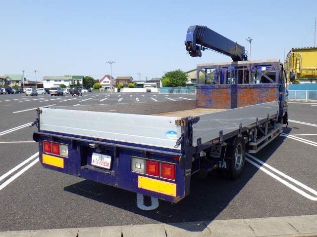三菱ふそうファイタークレーン5段中型（4t）[写真02]