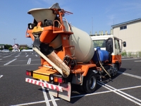 UDトラックスコンドルミキサー車（コンクリートミキサー）中型（4t）[写真02]