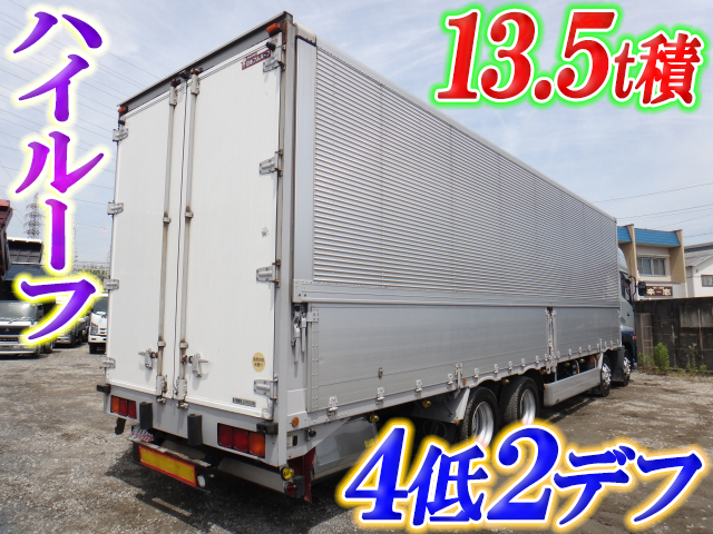 UDトラックスクオンアルミウイング大型（10t）[写真02]