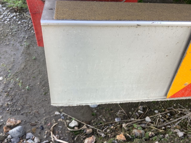 いすゞフォワードアルミウイング中型（4t）[写真13]