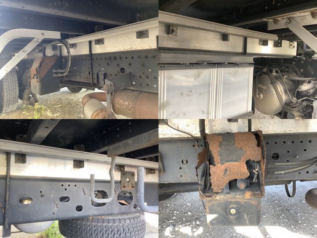 いすゞフォワードアルミウイング中型（4t）[写真16]