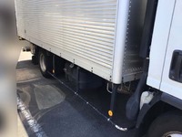 いすゞエルフアルミバン小型（2t・3t）[写真12]