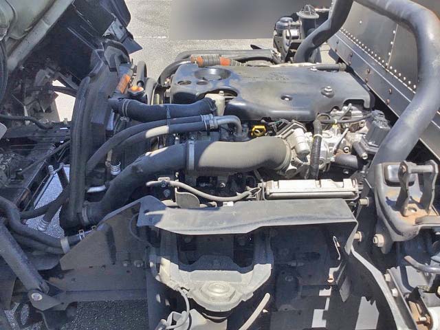 いすゞエルフアルミバン小型（2t・3t）[写真17]