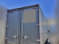 いすゞエルフアルミバン小型（2t・3t）[写真02]